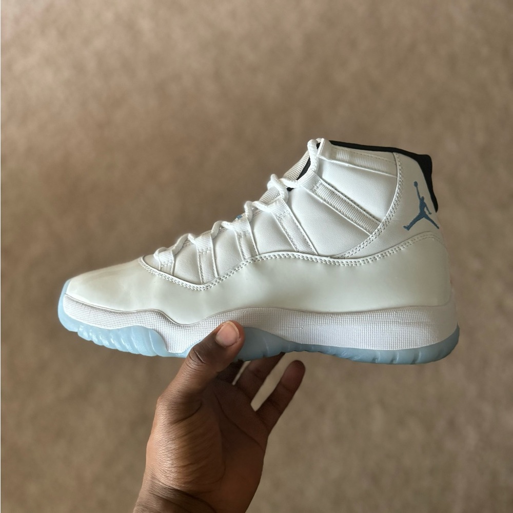 Air Jordan 11 Retro “Columbia” Sneakers